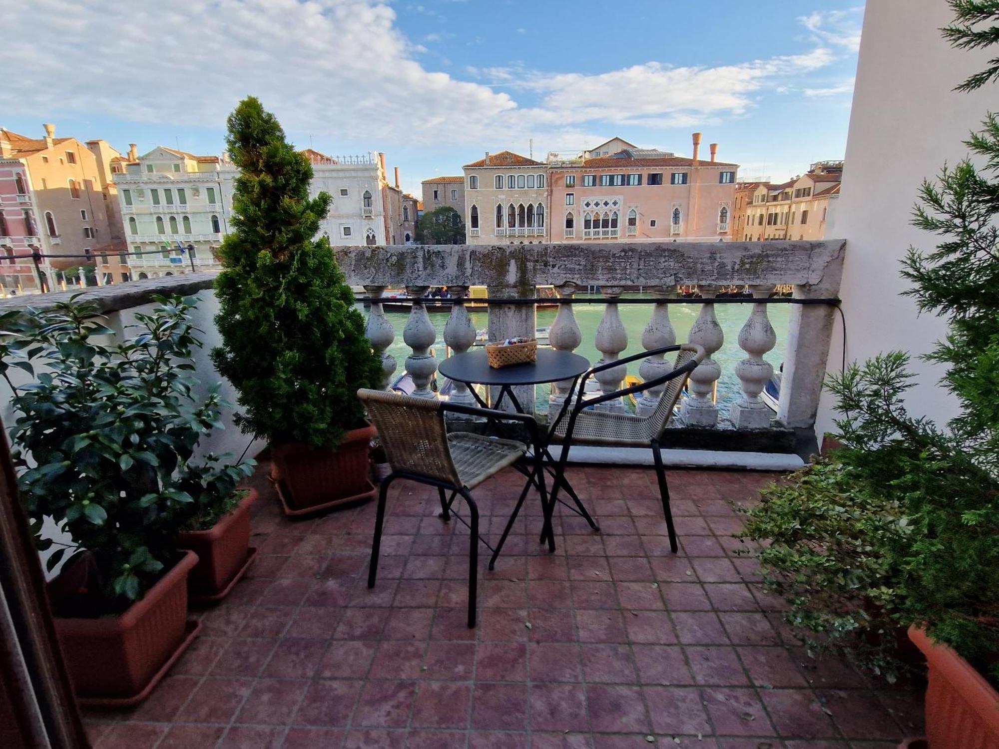 Residenza La Veranda A Rialto Venezia Eksteriør bilde