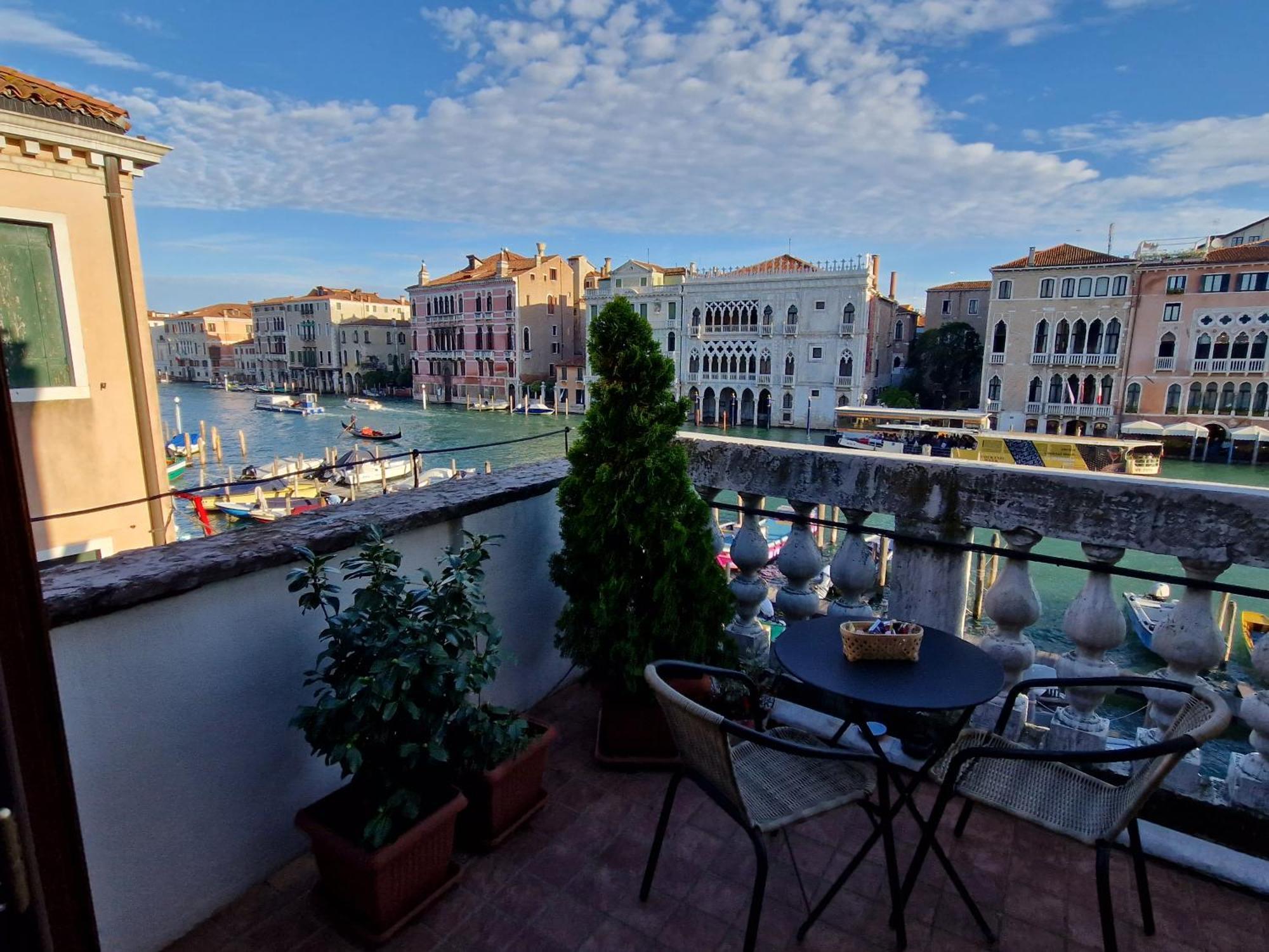 Residenza La Veranda A Rialto Venezia Eksteriør bilde